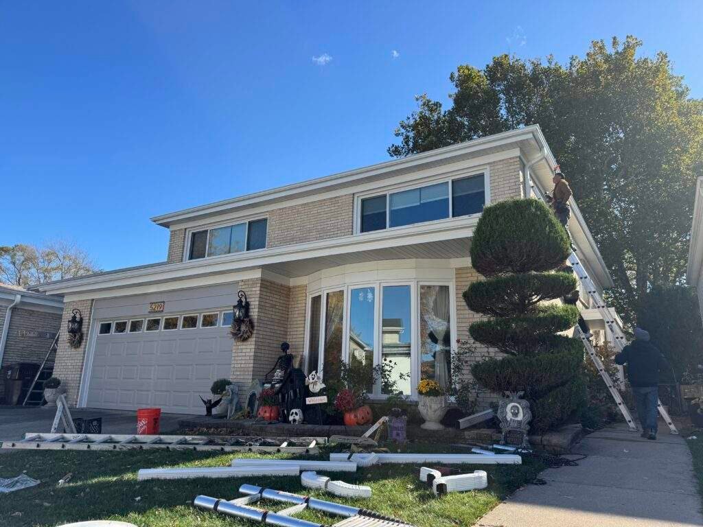 Gutter Santiago Installation and Repair in chicago, illinois