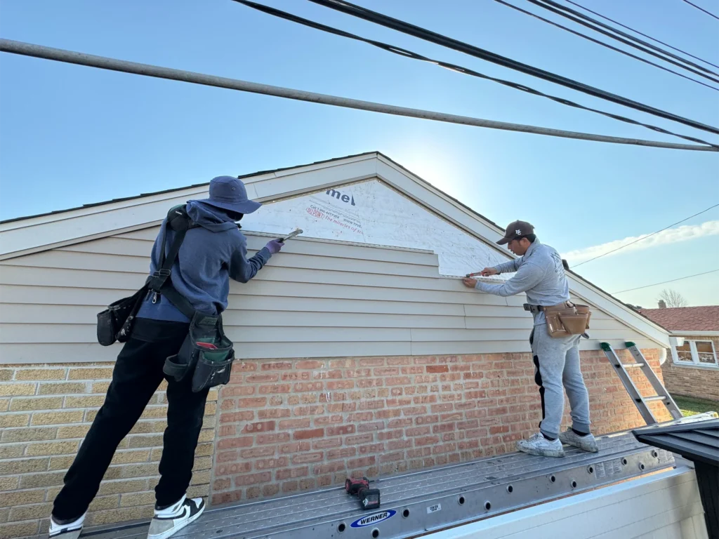 Gutter Santiago INC - Siding Installation and Repair in Chicago