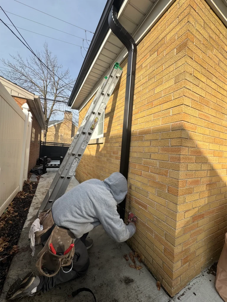 Gutter Santiago INC - Downspout Repair in Chicago, Illinois