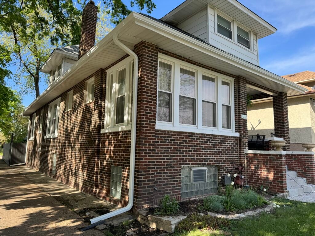 Gutter downspout for home